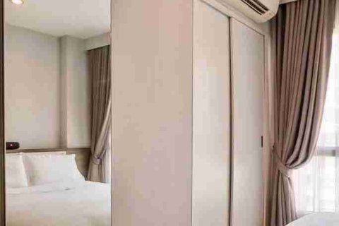 Condominio de 1 dormitorio en Phaya Thai, Bangkok, Tailandia № 208701 - foto 4