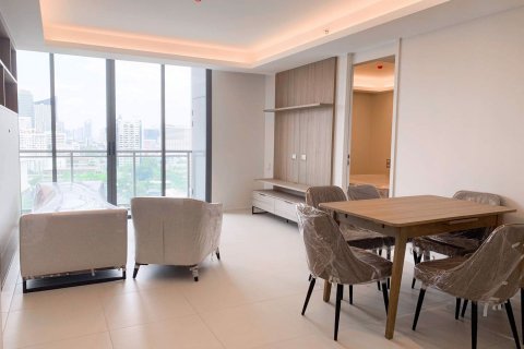 Off-plan CIRCLE SUKHUMVIT 31 in Bangkok, Thailand № 2899 - photo 2