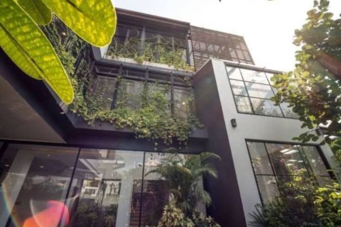 Casa de 4 dormitorios en Bangkok, Tailandia № 180935 - foto 4