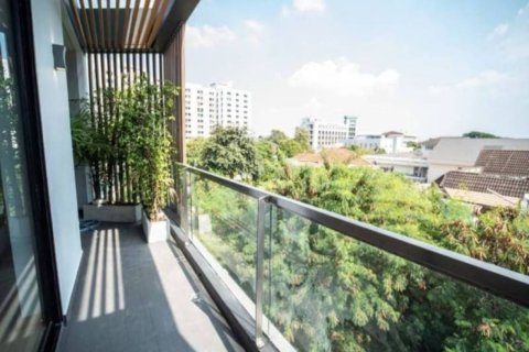 Casa de 4 dormitorios en Bangkok, Tailandia № 180935 - foto 15