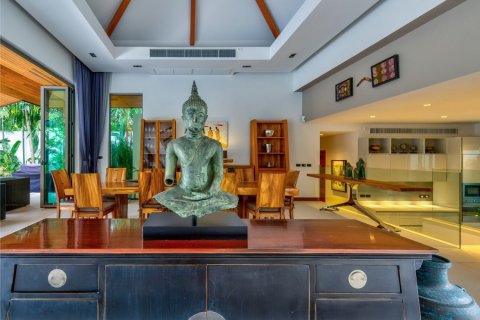 Casa de 7 dormitorios en Phuket, Tailandia № 180939 - foto 24