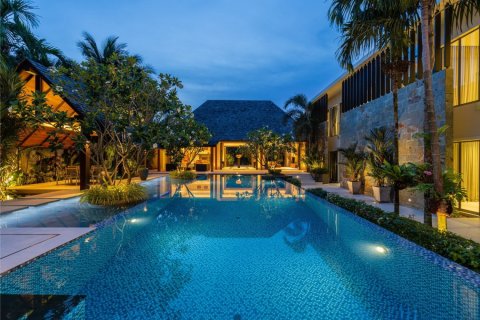 Casa de 7 dormitorios en Phuket, Tailandia № 180939 - foto 17