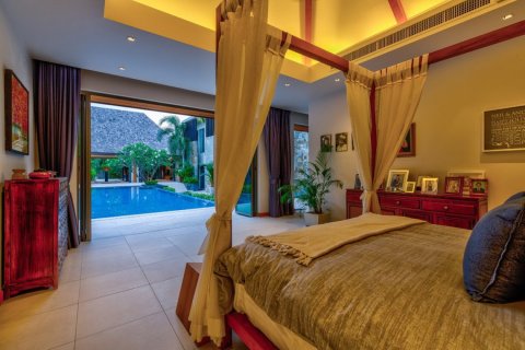 Casa de 7 dormitorios en Phuket, Tailandia № 180939 - foto 26