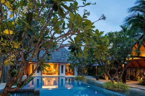 Casa de 7 dormitorios en Phuket, Tailandia № 180939 - foto 15