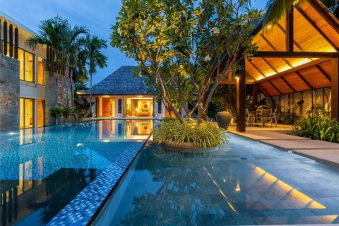 Casa de 7 dormitorios en Phuket, Tailandia № 180939 - foto 16