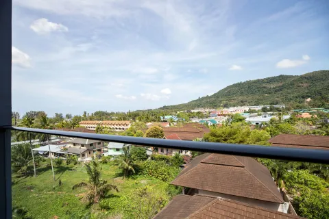 Estudio en el condominio en Kathu, Tailandia № 169328 - foto 2