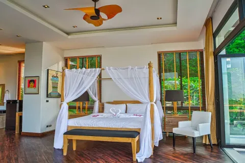 Chalet de 7 dormitorios en Phuket, Tailandia № 190635 - foto 26