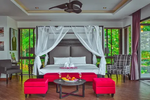 Chalet de 7 dormitorios en Phuket, Tailandia № 190635 - foto 10