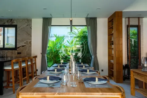 Chalet de 4 dormitorios en Phuket, Tailandia № 190640 - foto 6