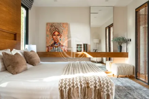 Chalet de 4 dormitorios en Phuket, Tailandia № 190640 - foto 9