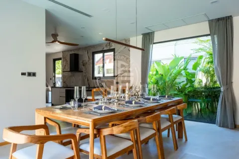 Chalet de 4 dormitorios en Phuket, Tailandia № 190640 - foto 7