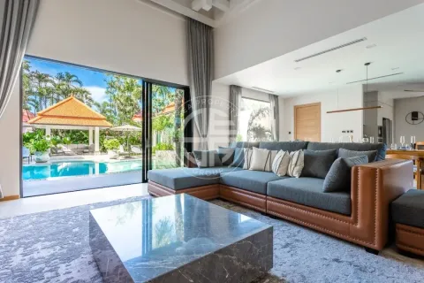 Chalet de 4 dormitorios en Phuket, Tailandia № 190640 - foto 4