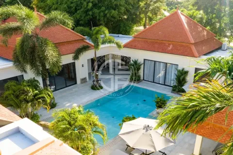 Chalet de 4 dormitorios en Phuket, Tailandia № 190640 - foto 2