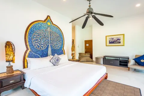 Chalet de 6 dormitorios en Pa Klok, Tailandia № 190639 - foto 10