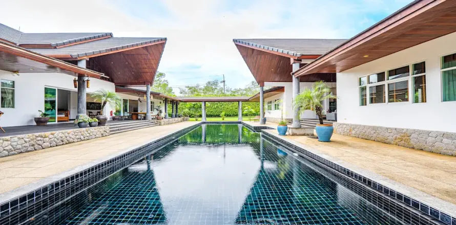 Chalet de 6 dormitorios en Pa Klok, Tailandia № 190639