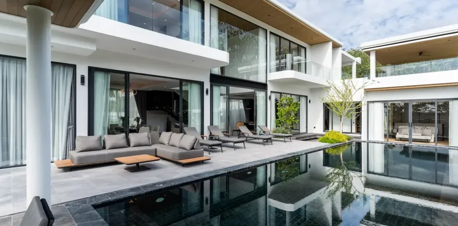 Chalet de 4 dormitorios en Phuket, Tailandia № 190636