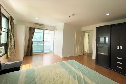Condominio de 2 dormitorios en Bangkok, Tailandia № 143069 - foto 4