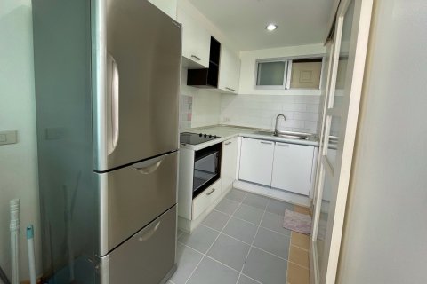 Condominio de 2 dormitorios en Bangkok, Tailandia № 143069 - foto 6