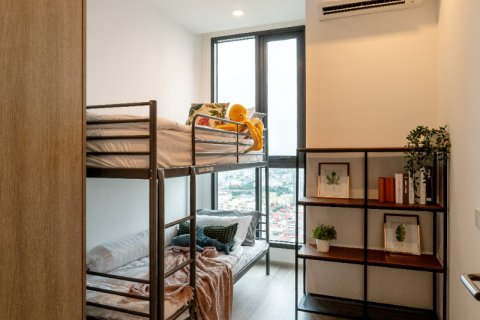 Condominio de 2 dormitorios en Phra Khanong, Bangkok, Tailandia № 143070 - foto 9