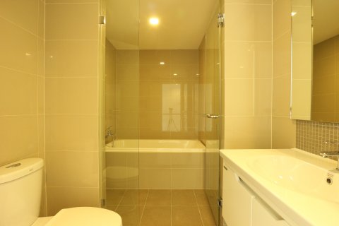 Condominio de 2 dormitorios en Bangkok, Tailandia № 143068 - foto 8