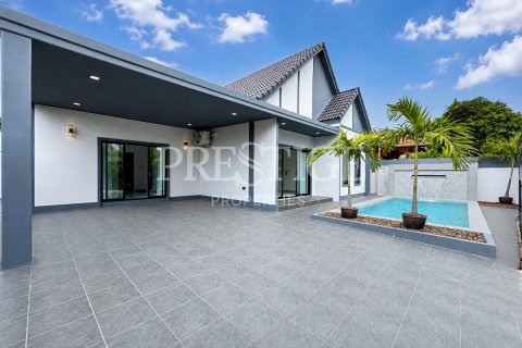 Casa de 3 dormitorios en Pattaya, Tailandia № 220687 - foto 19
