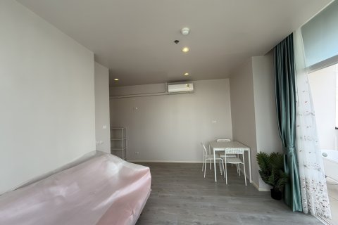 Apartamento de 2 dormitorios en Pattaya, Tailandia № 155485 - foto 7