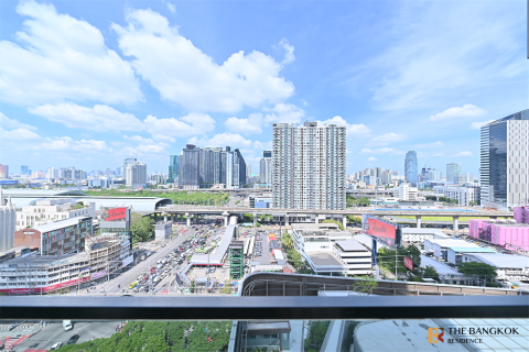 Condo in Bangkok, Thailand, 2 bedrooms № 186929 - photo 3
