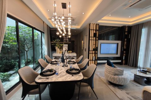Casa de 4 dormitorios en Bang Phli Yai, Tailandia № 149516 - foto 3