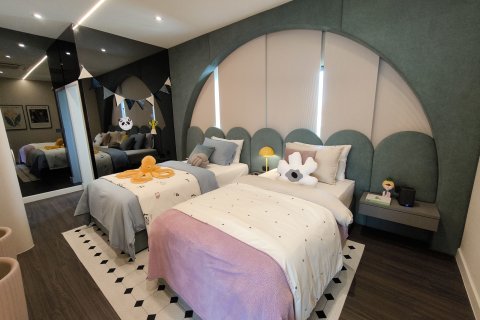 Casa de 4 dormitorios en Bang Phli Yai, Tailandia № 149516 - foto 7