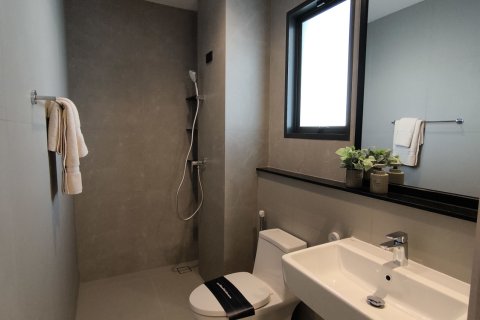 Casa de 4 dormitorios en Bang Phli Yai, Tailandia № 149516 - foto 17