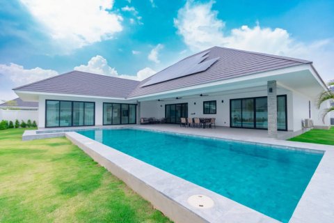 Chalet de 4 dormitorios en Hua Hin, Tailandia № 167127