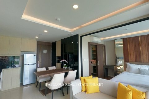 Condominio de 2 dormitorios en Surin Beach, Tailandia № 179745 - foto 15