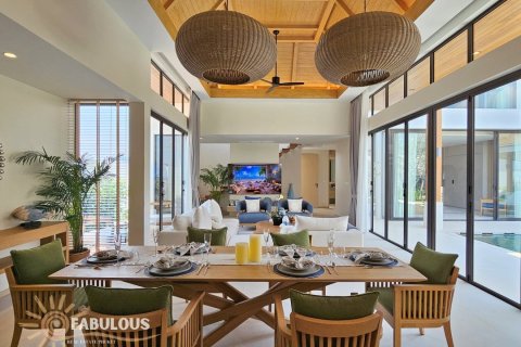 Chalet de 3 dormitorios en Bang Tao, Tailandia № 179742 - foto 6