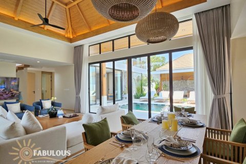 Chalet de 3 dormitorios en Bang Tao, Tailandia № 179742 - foto 3
