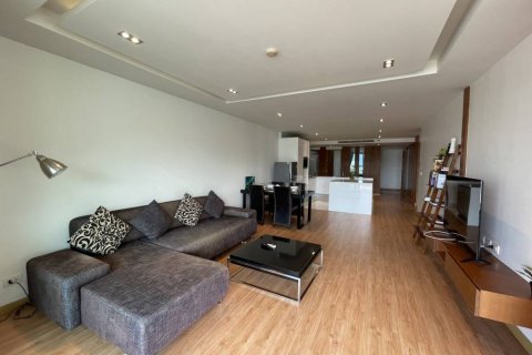 Condo à Kathu, Thaïlande, 2 chambres  № 116406