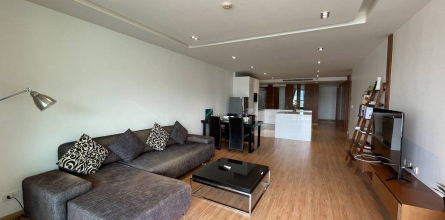 Condominio de 2 dormitorios en Kathu, Tailandia № 116406