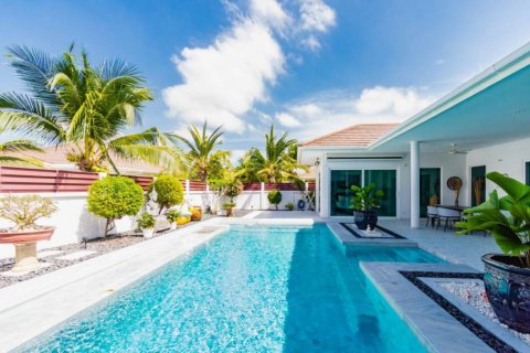Chalet de 3 dormitorios en Hua Hin, Tailandia № 116403 - foto 4