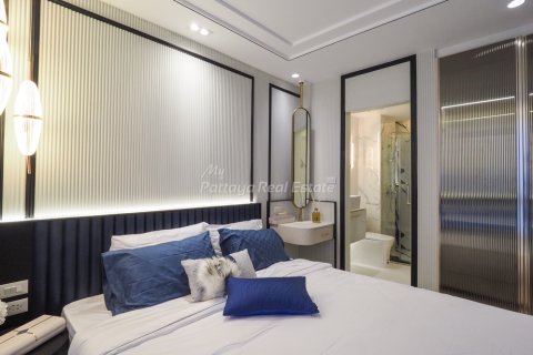 Condominio de 1 dormitorio en Bang Lamung, Tailandia № 146540 - foto 8