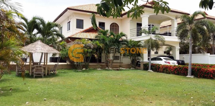 Estudio en Chonburi, Tailandia № 113444