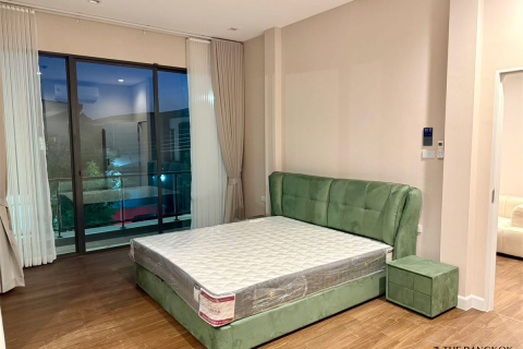 Haus in Bangkok, Thailand 4 Schlafzimmer № 190326 - Foto 2