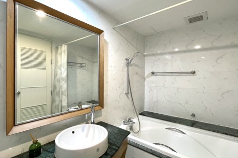 Eigentumswohnung in Watthana, Bangkok, Thailand, 2 Schlafzimmer  № 201065 - Foto 10