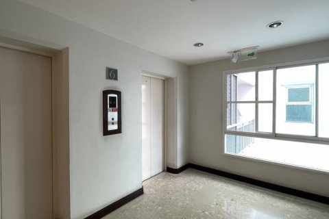 Eigentumswohnung in Watthana, Bangkok, Thailand, 2 Schlafzimmer  № 201065 - Foto 5
