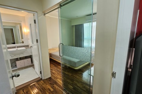 Eigentumswohnung in Watthana, Bangkok, Thailand, 2 Schlafzimmer  № 201070 - Foto 12