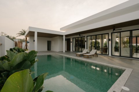 Chalet de 3 dormitorios en Hua Hin, Tailandia № 166251 - foto 17