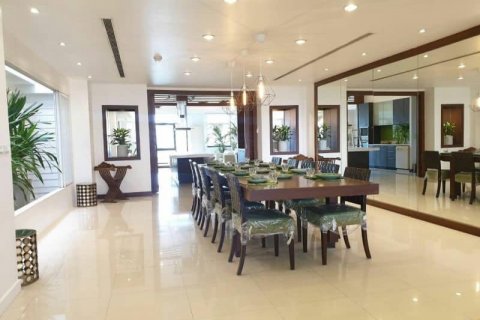 Ático de 5 dormitorios en Watthana, Bangkok, Tailandia № 133767 - foto 2