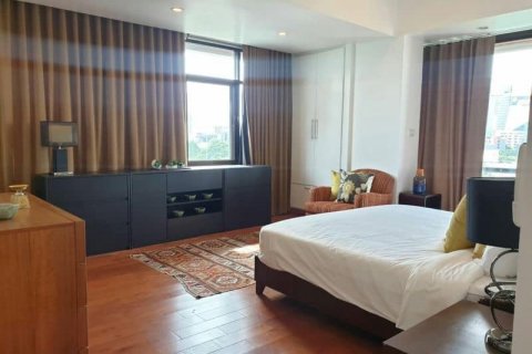 Ático de 5 dormitorios en Watthana, Bangkok, Tailandia № 133767 - foto 12