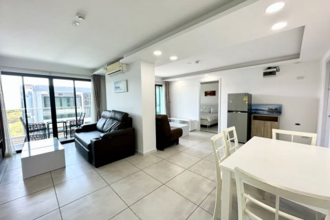Condominio de 2 dormitorios en Pattaya, Tailandia № 74380 - foto 9