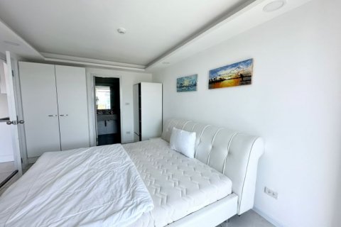 Condominio de 2 dormitorios en Pattaya, Tailandia № 74380 - foto 14