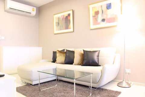 Кондоминиум с 1 спальней в Бангкоке, Таиланд в Rhythm Sukhumvit 42 № 51093
