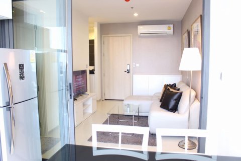 Off-Plan Rhythm Sukhumvit 42 in Bangkok, Thailand № 36095 - Foto 3
